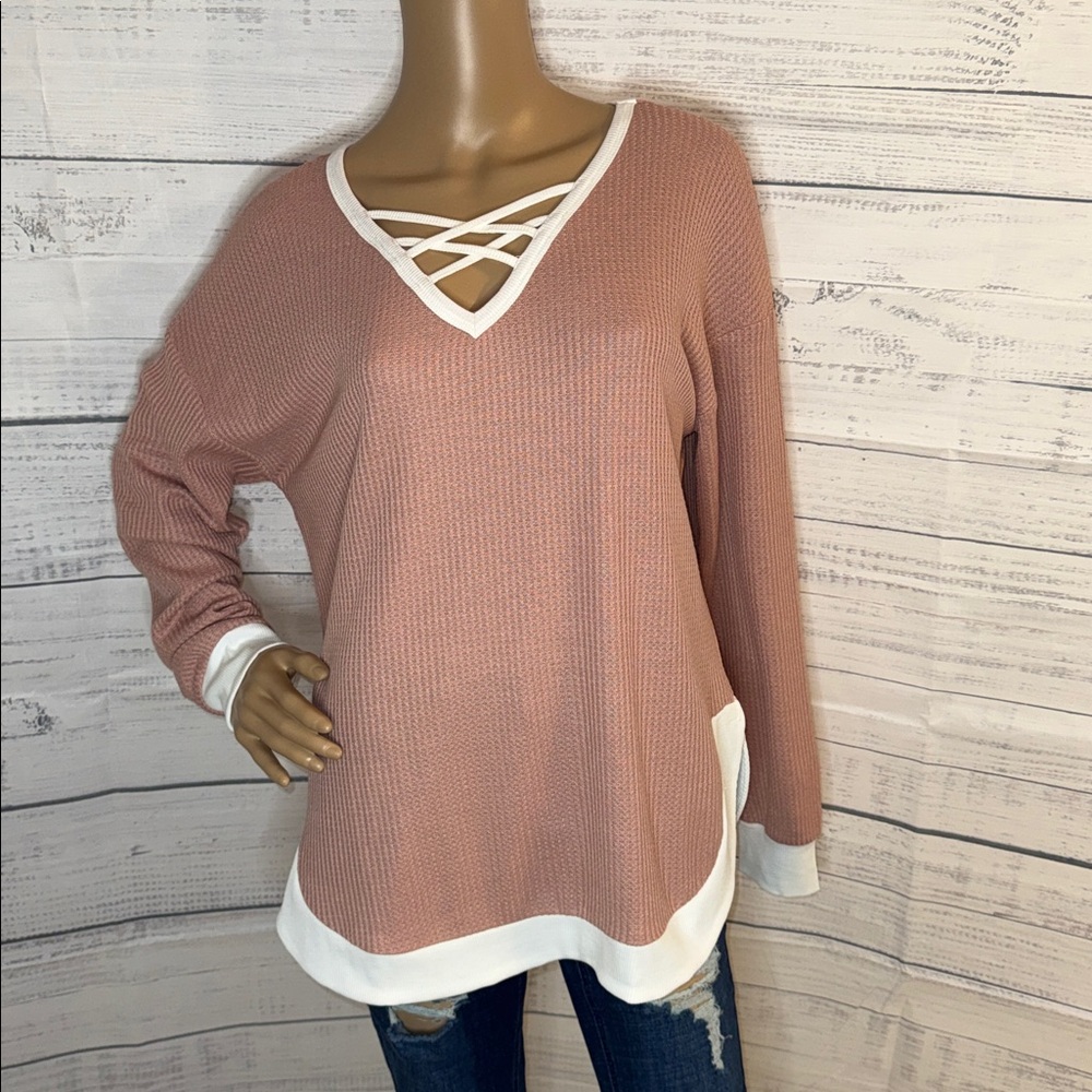 NWOT Women’s Mauvy Pink Waffle Knit Long Sleeve Top with Crisscross V-Neck